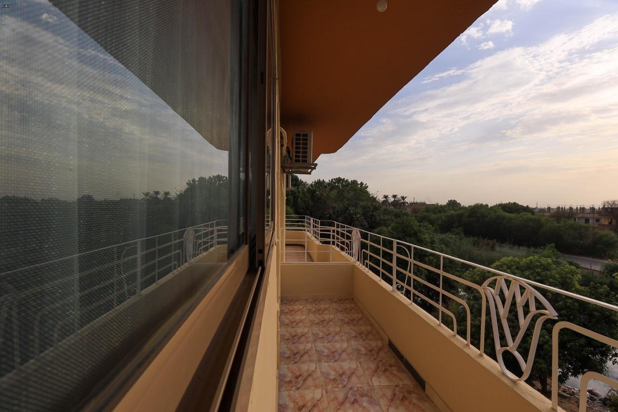 Luxor View Hostel Dış mekan fotoğraf