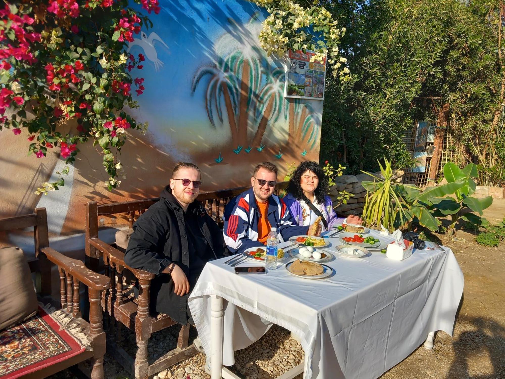 Luxor View Hostel Dış mekan fotoğraf