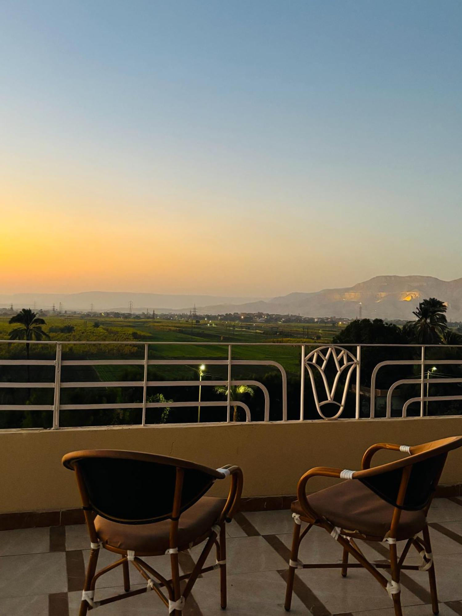 Luxor View Hostel Dış mekan fotoğraf